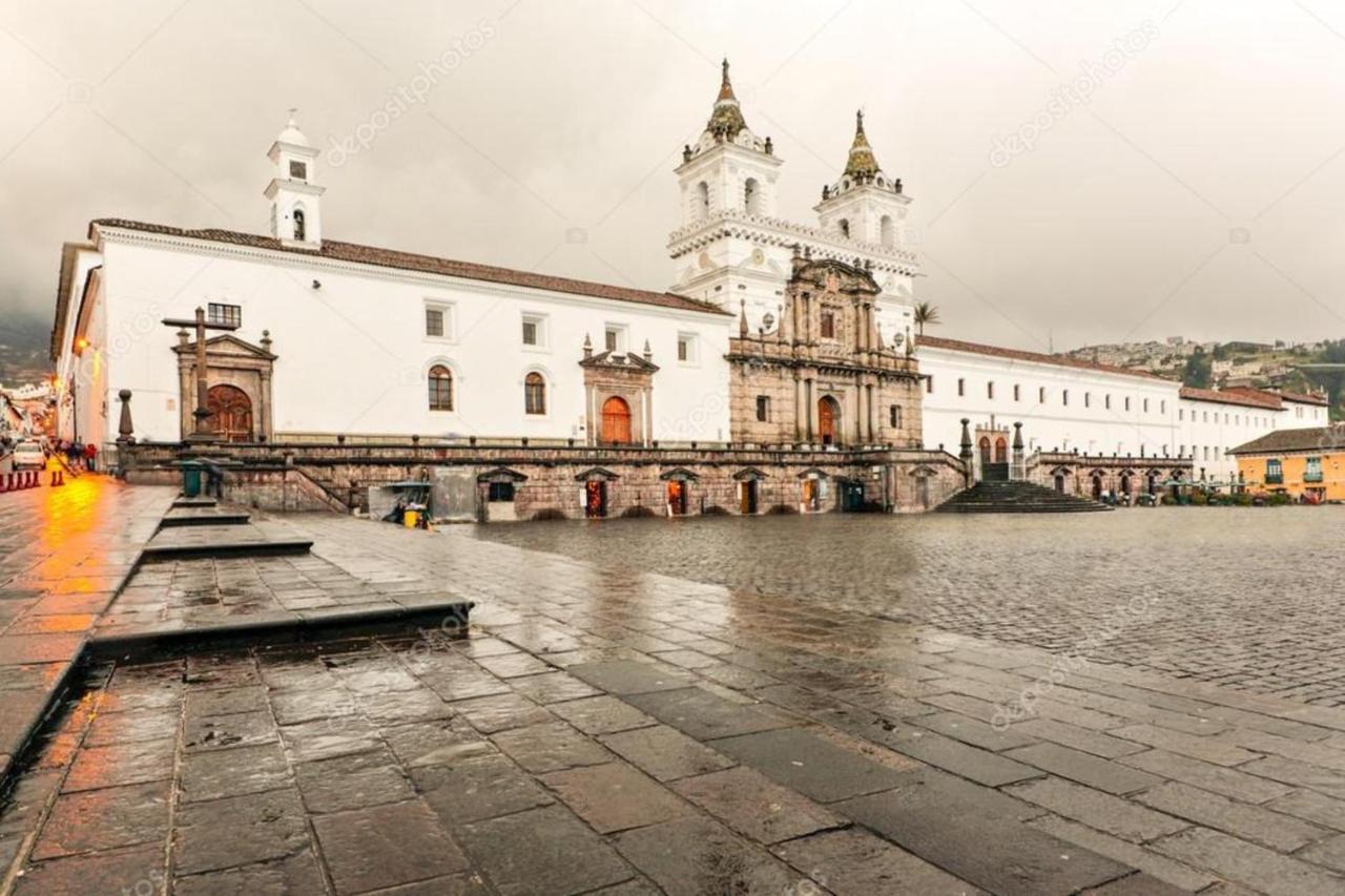 La Rosario Hotell Quito Exteriör bild