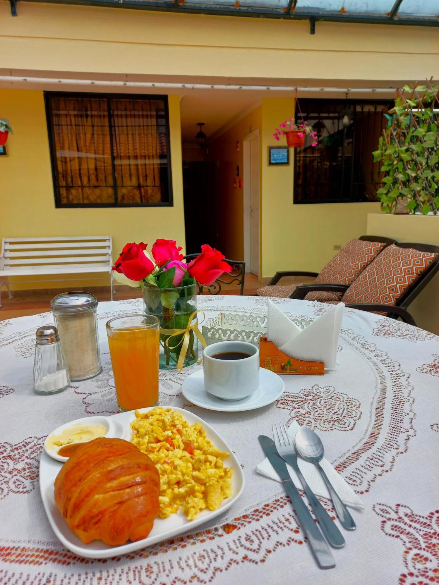 La Rosario Hotell Quito Exteriör bild